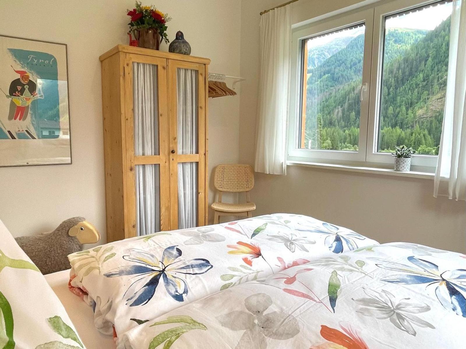 Tyrol Purelife Lodges Sankt Jakob in Defereggen Habitación foto